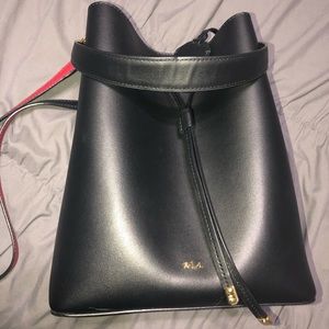 Make me an offer🤍  Ralph Lauren Debby Bag
